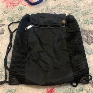 Lululemon drawstring bag